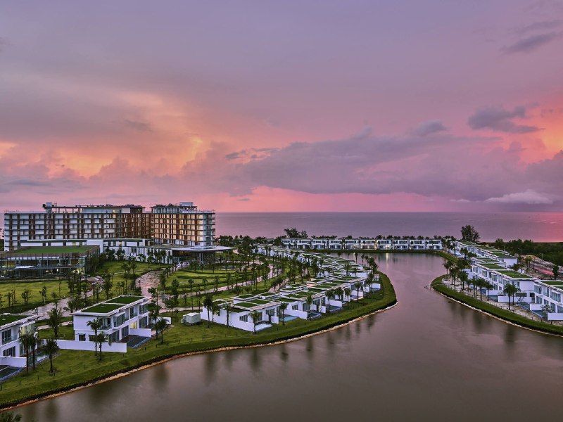 Тур в Movenpick Resort Waverly 5: вылет в октябре