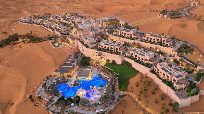 Абу-Даби: отдых в пустынном курорте Qasr Al Sarab Desert Resort by Anantara 5★